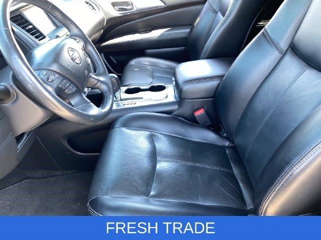 Used 2018 Caspian Blue Nissan SL image 21