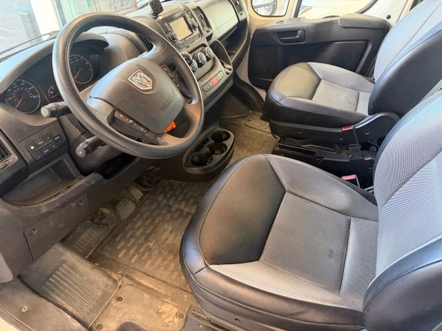 Used 2014 White Freightliner Base image 10