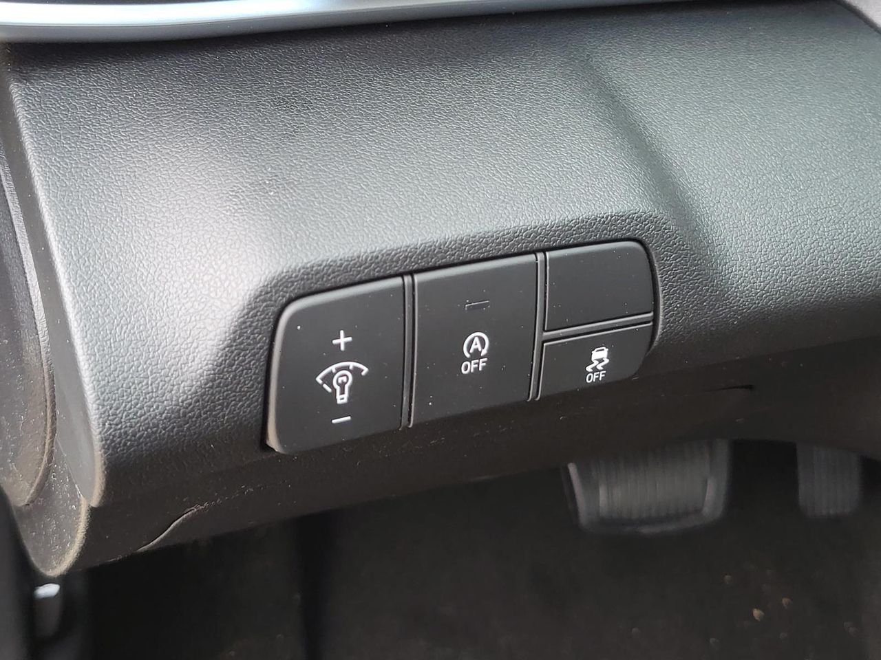 New 2026 Ecotronic Gray Hyundai SE image 14