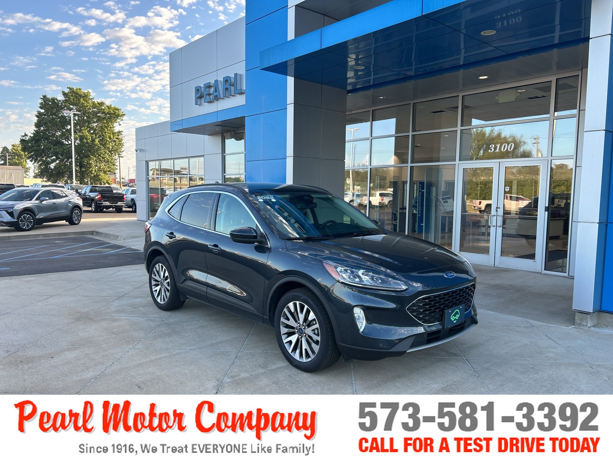 2022 Ford Escape Titanium