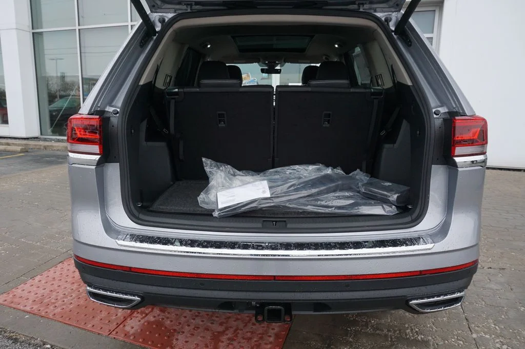 New 2026 Silver Volkswagen SEL image 33