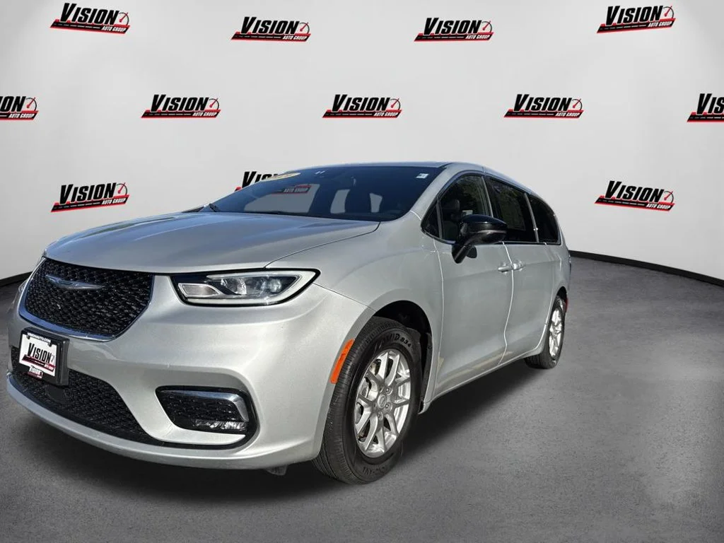 2026 Chrysler Pacifica