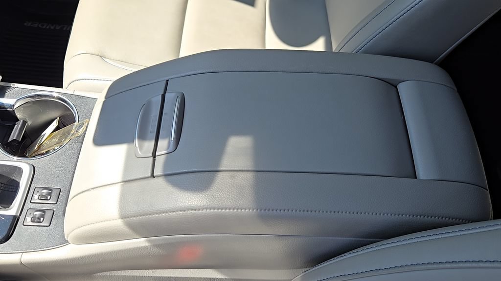 Used 2019 Celestial Silver Metallic Toyota SE image 14