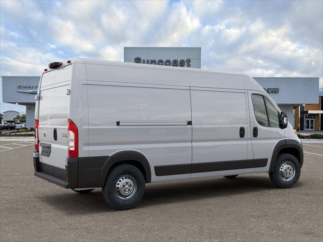 New 2026 Bright White Clear-Coat Exterior Paint RAM Tradesman image 30
