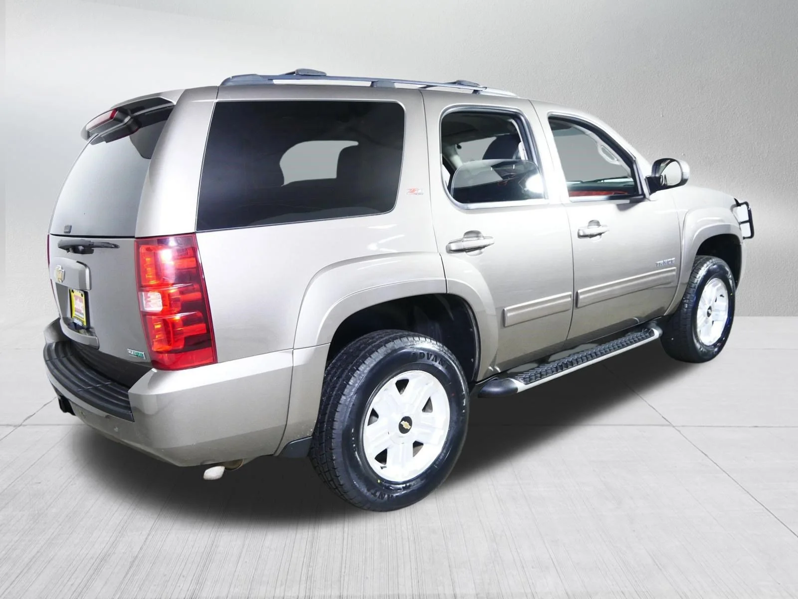 Used 2011 Mocha Steel Metallic Chevrolet LT image 7