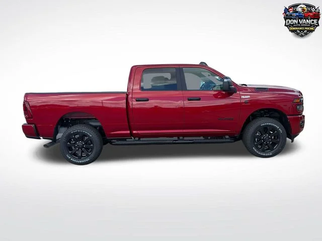 New 2026 Molten Red Pearl-Coat Exterior Paint RAM Big Horn image 6
