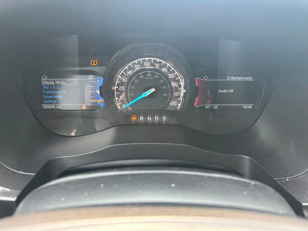Used 2020 Black Ford Lariat image 18