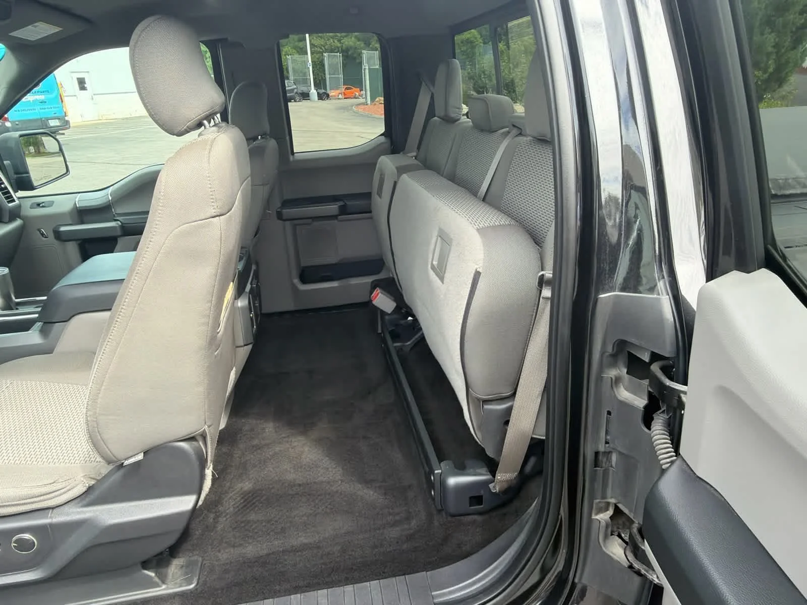 Used 2015 Tuxedo Black Metallic Ford XLT image 5