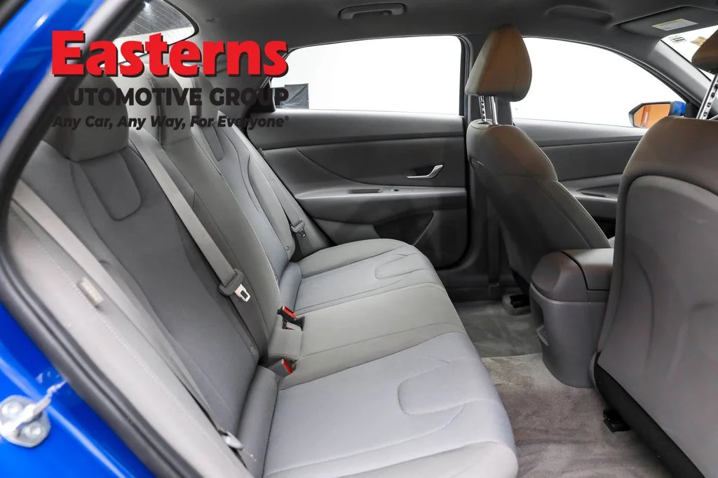 Used 2024 Blue Hyundai SE image 22
