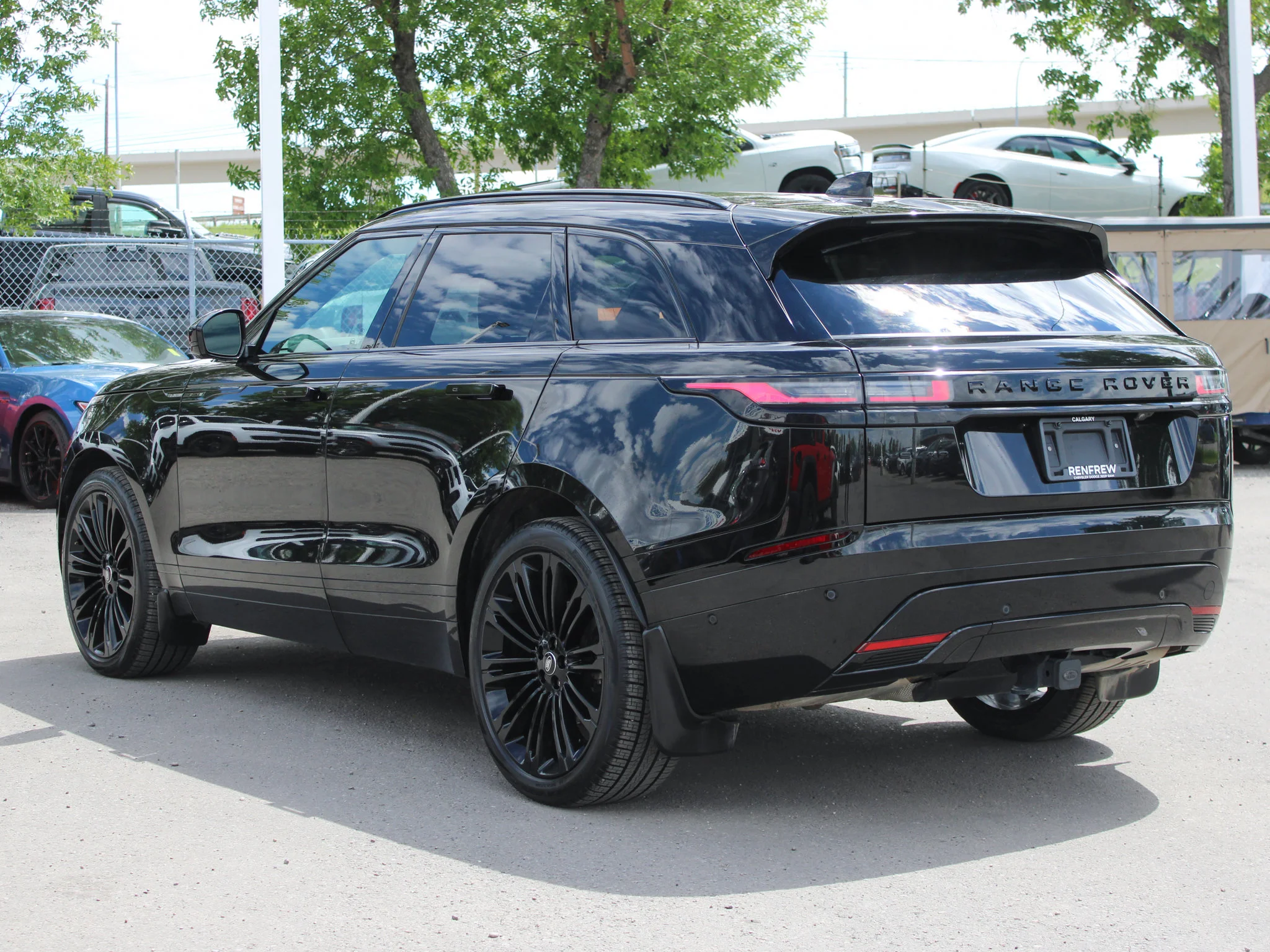 Certified Used 2024 Black Land Rover Dynamic HSE * Mild-Hybrid | 395 HP | Apple CarPlay | Massage Seats | Meridian image 14