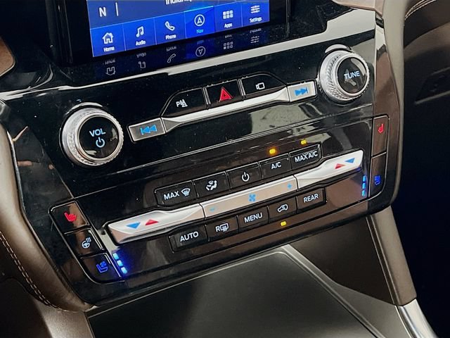 Used 2022 White Ford King Ranch image 20