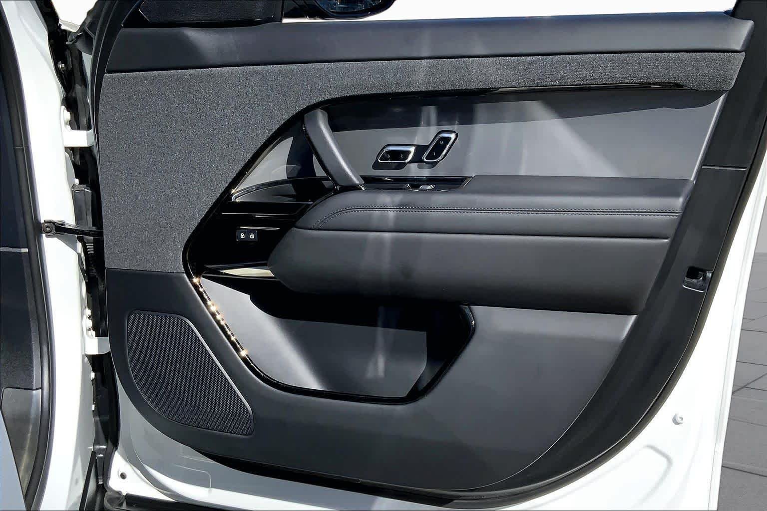 2024 Land Rover Range Rover Sport SE - Photo 21