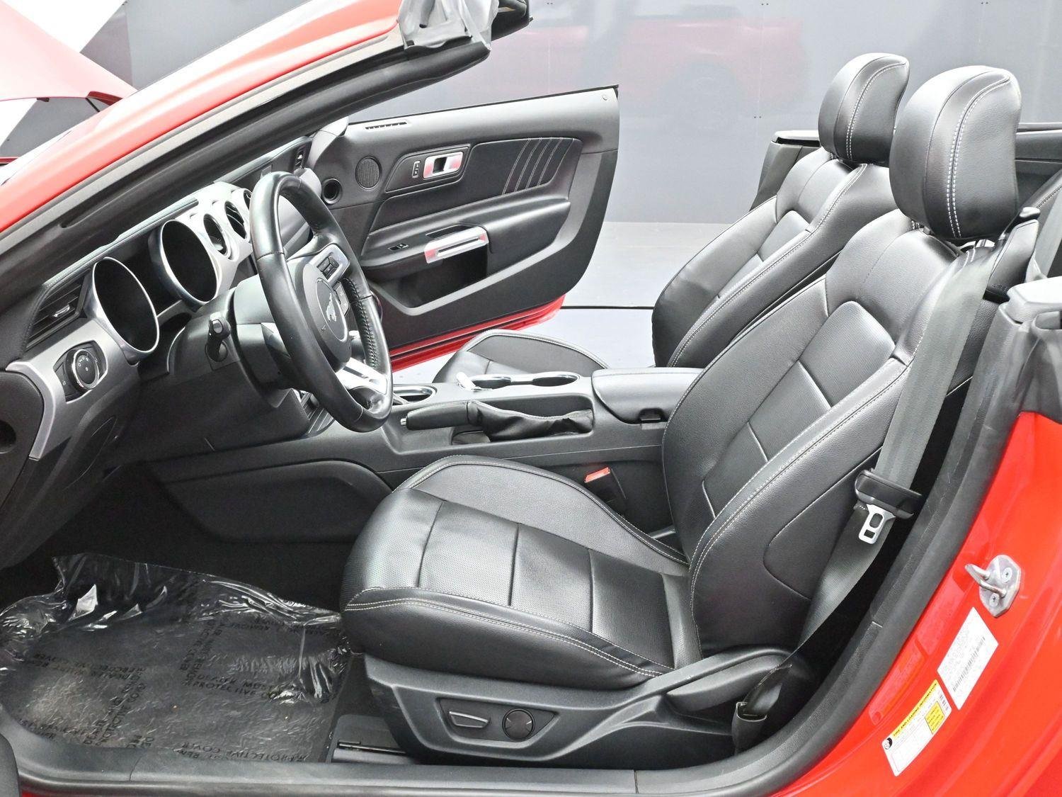 2023 Ford Mustang EcoBoost Premium - Photo 13