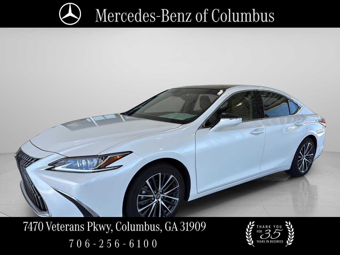 2025 Lexus ES 350 350's photo