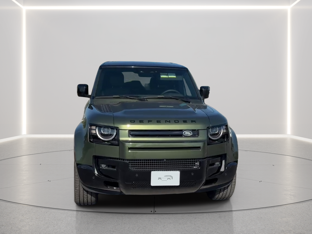 New 2026 Woolstone Green Land Rover X-Dynamic SE image 2