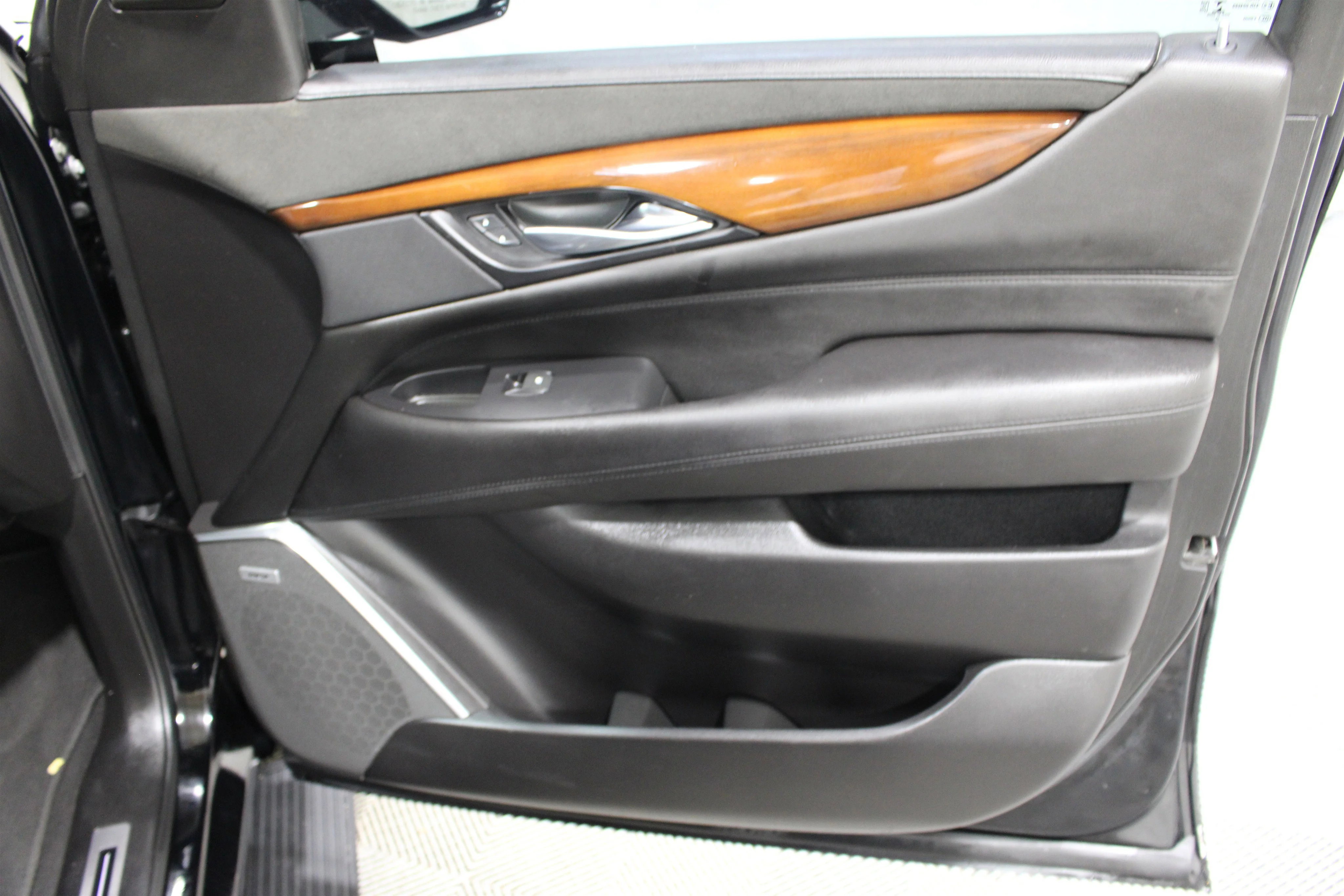 2019 Cadillac Escalade Premium Luxury - Photo 27