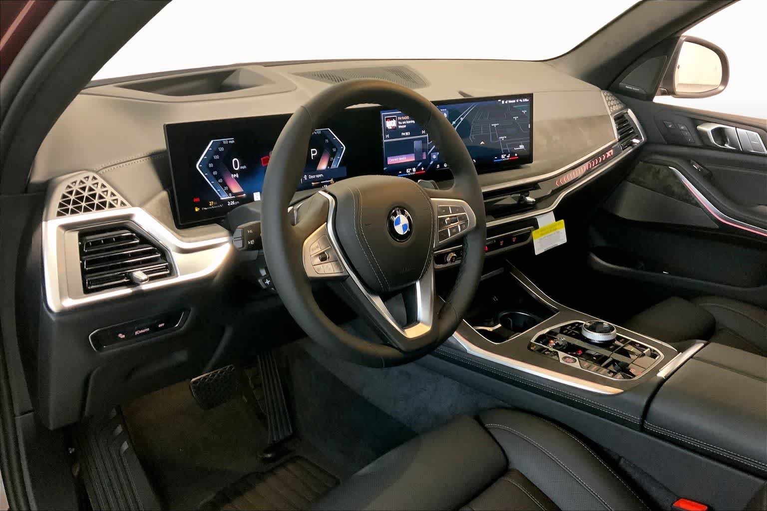 Used 2026 Aventurin Red Metallic BMW xDrive40i image 8