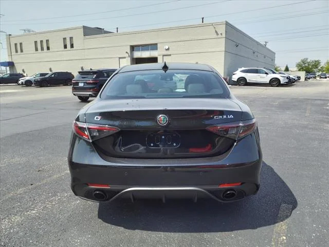 Used 2024 Black Alfa Romeo Veloce image 4