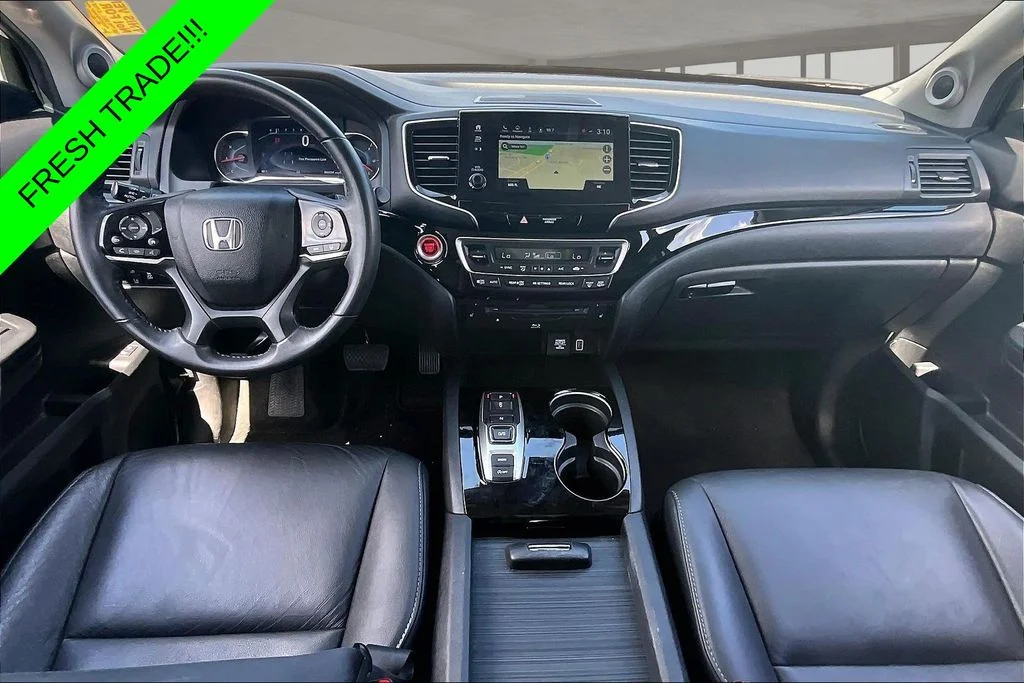 Used 2022  Honda Touring image 7