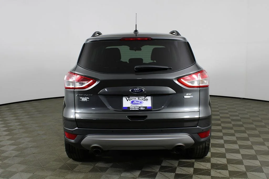 Used 2015 Gray Ford SE image 6