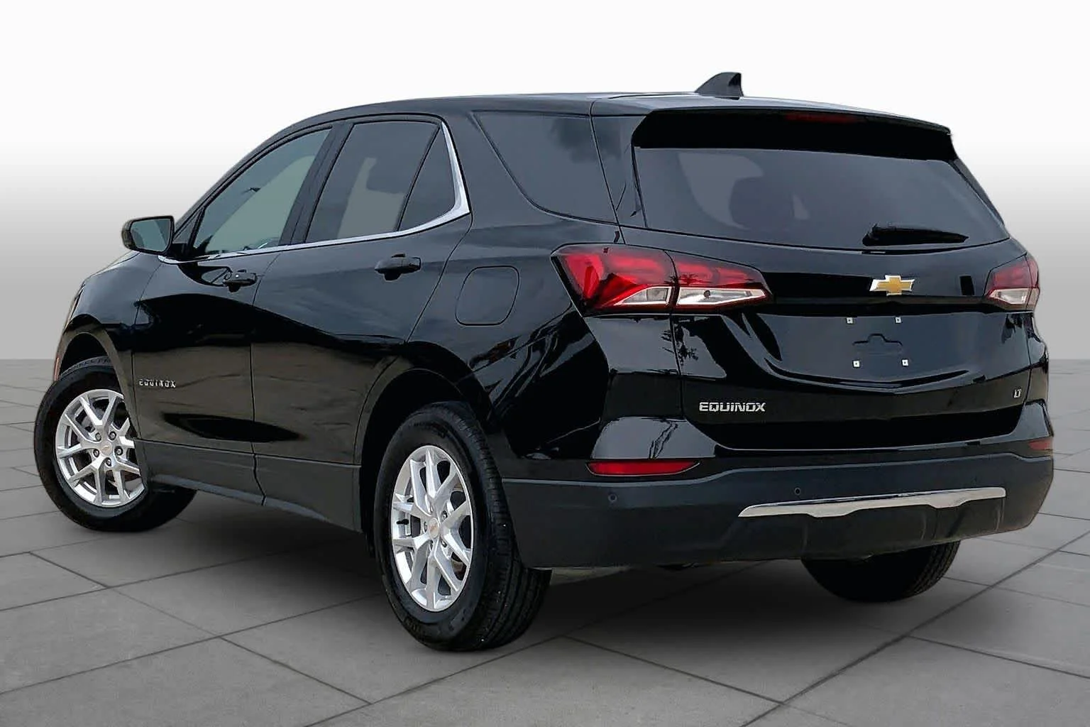 Used 2024 Mosaic Black Metallic Chevrolet LT image 12