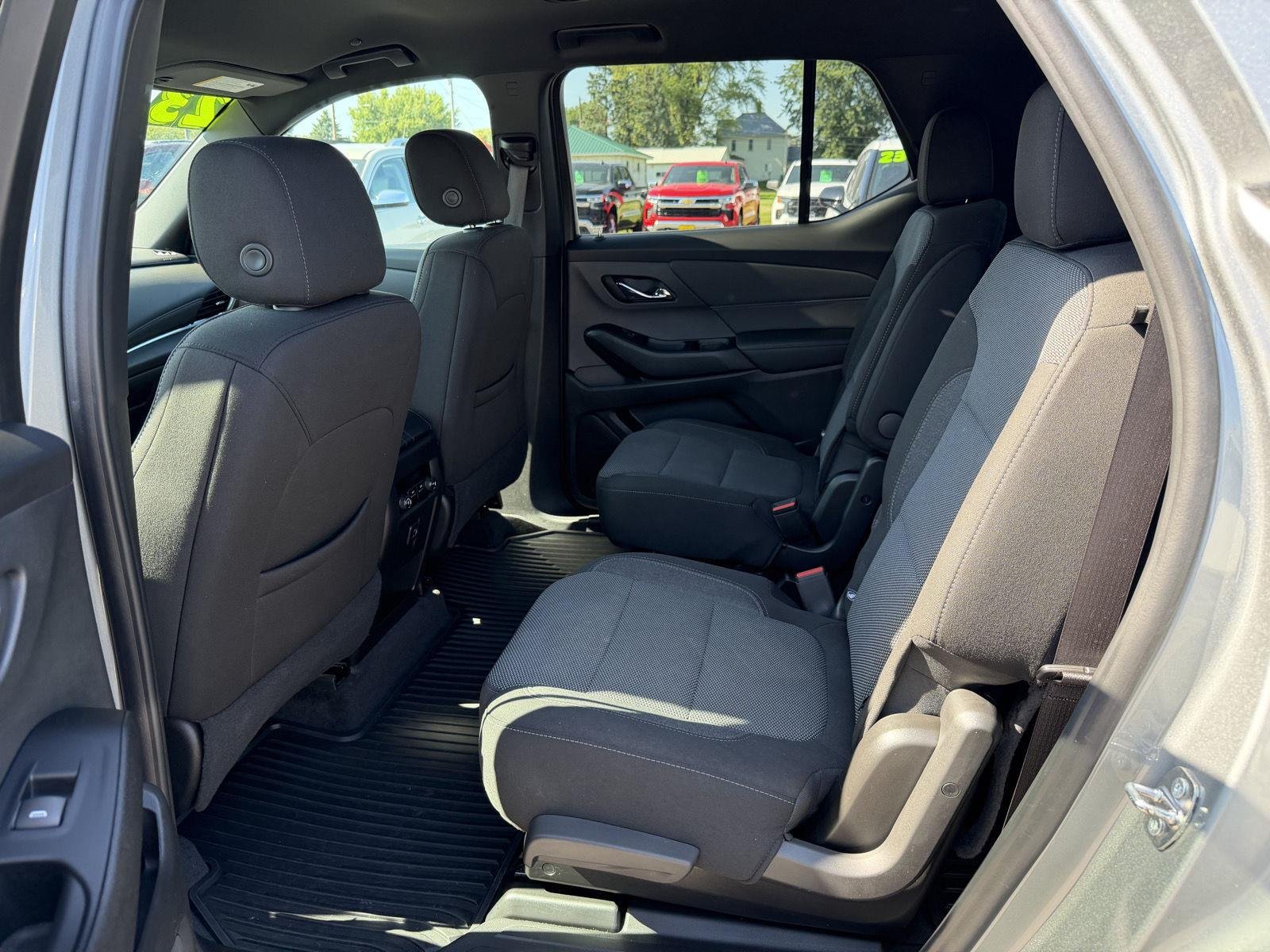 Used 2023 Sterling Gray Metallic Chevrolet LT Cloth image 23