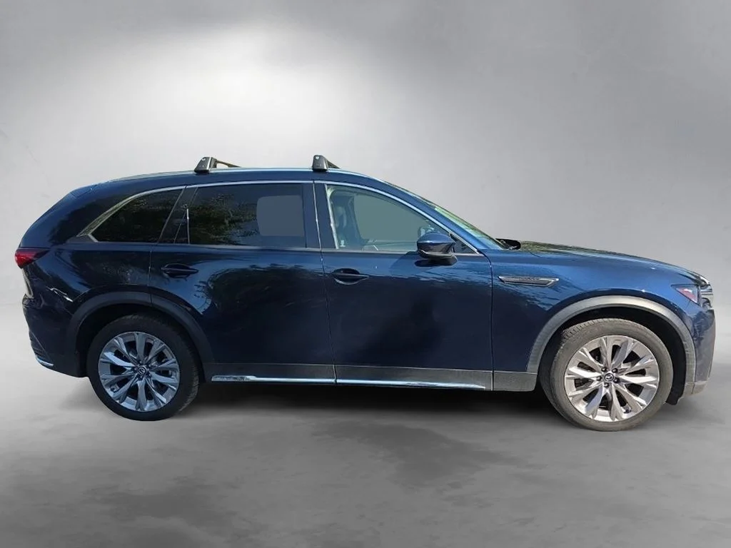 Used 2024 Blue Mazda 3.3 Turbo Premium image 9