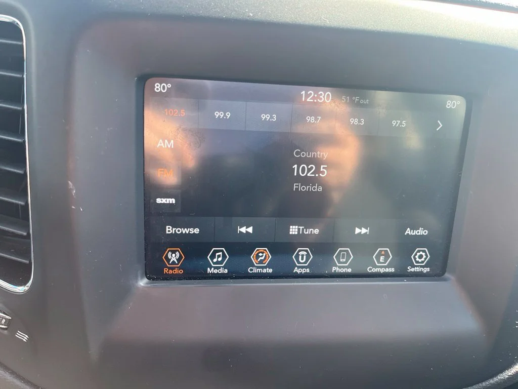 Used 2019 White Jeep Sport image 17