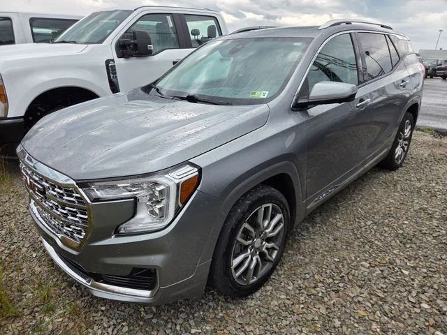 Used 2023 Sterling GMC Denali image 1