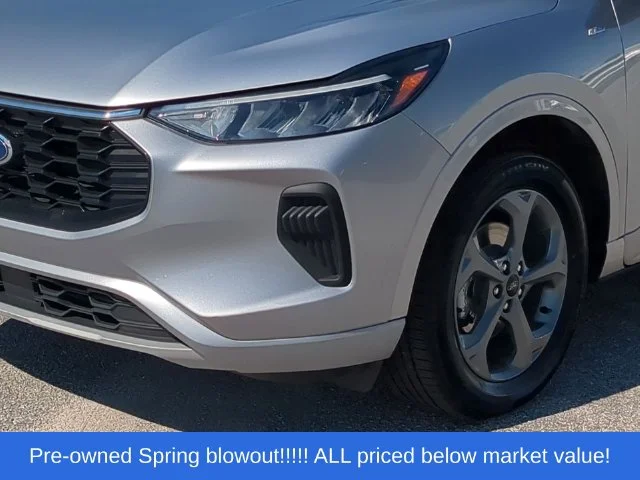 Used 2023 Silver Ford ST-Line image 17