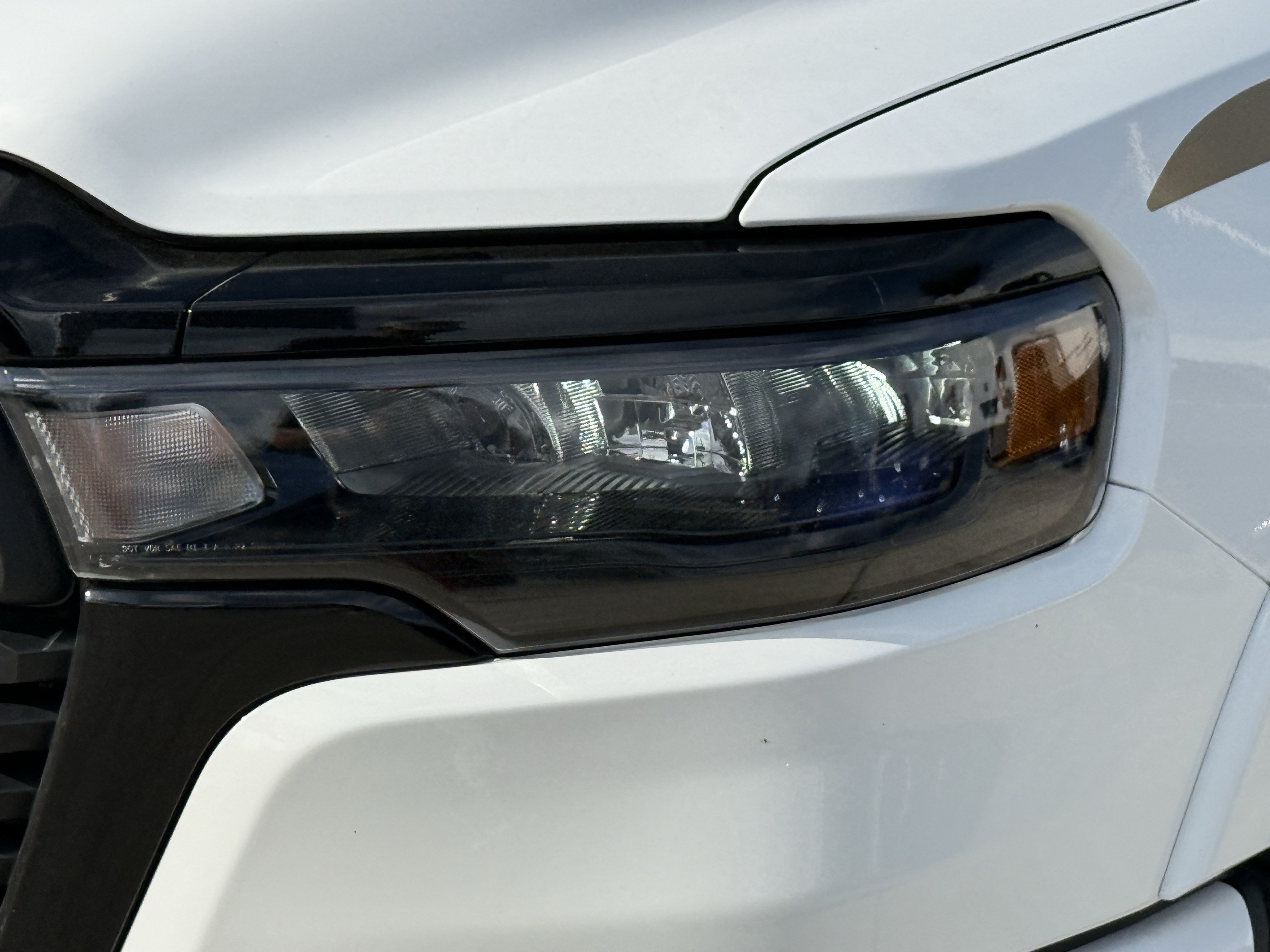 New 2026 Bright White Clear-Coat Exterior Paint RAM Big Horn image 7