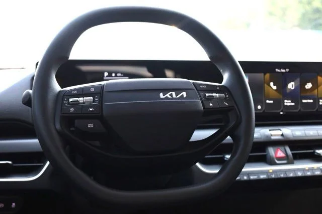 Used 2026 Blue Kia LXS image 3