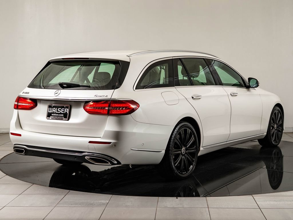 Used 2018 White Mercedes-Benz E 400 Wagon image 10