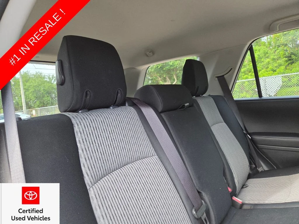 Used 2023 White Toyota SR5 image 18