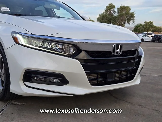 Used 2018 White Honda EX image 8