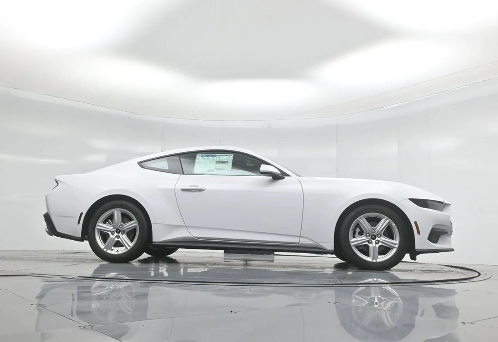 New 2026 Oxford White Ford EcoBoost image 42