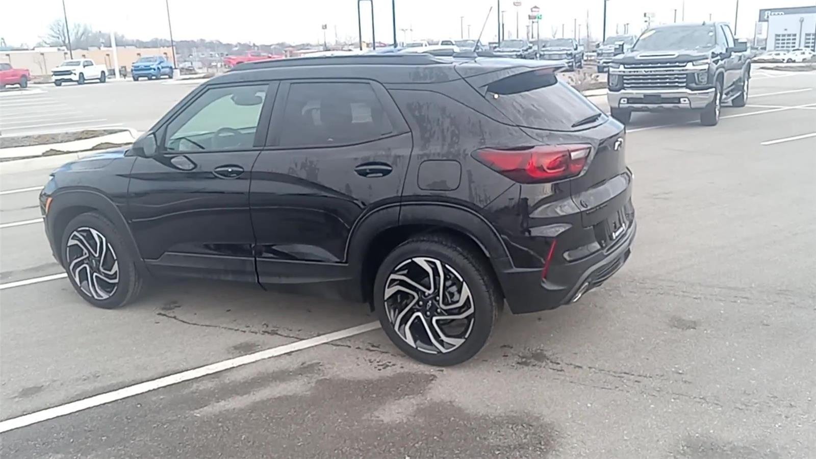 New 2026 Mosaic Black Metallic Chevrolet RS image 6