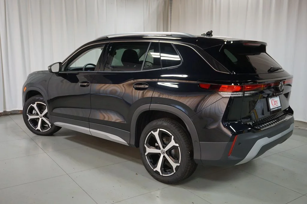 New 2026 Black Volkswagen 2.0T SE image 8