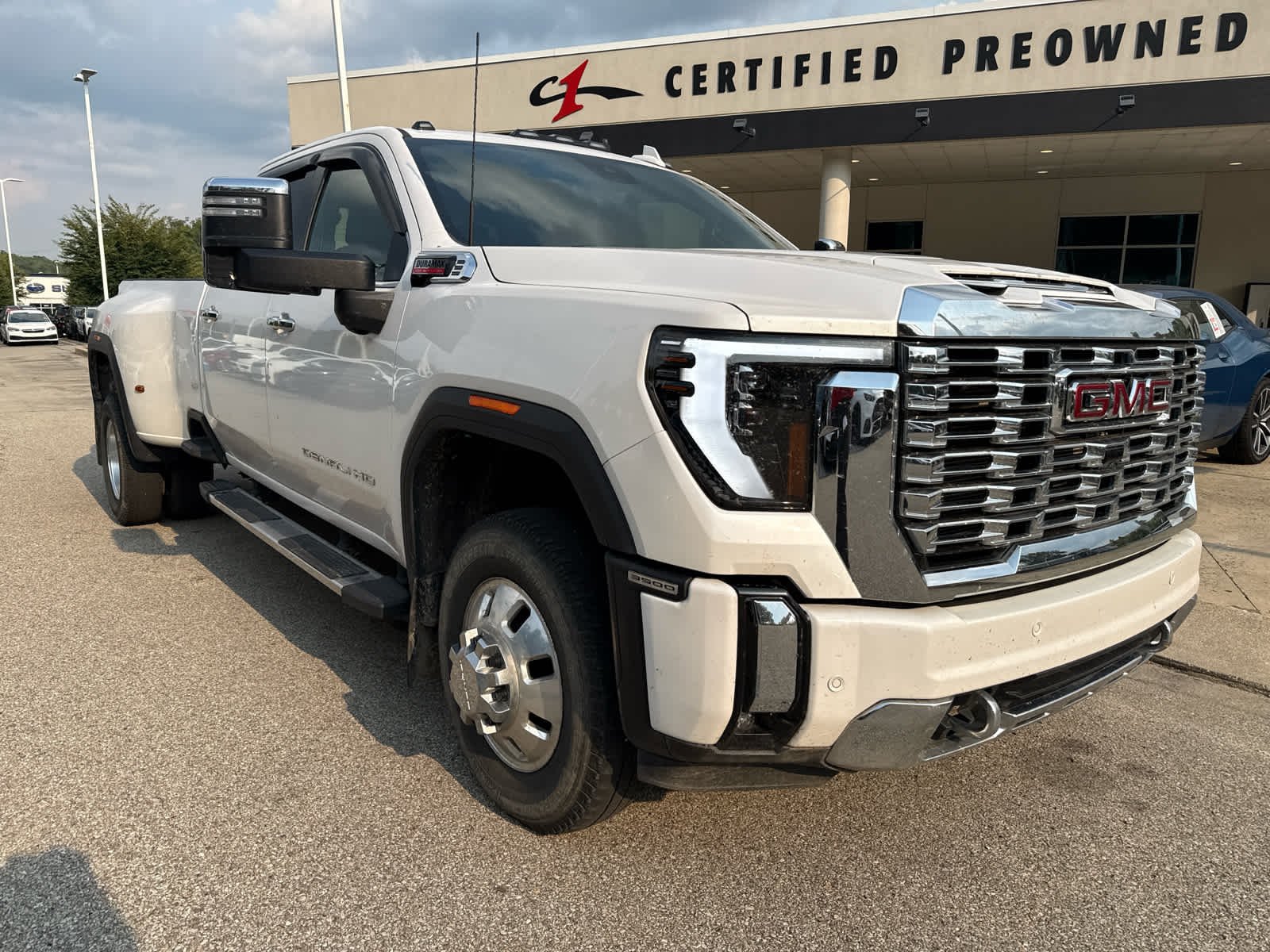 Certified Used 2024 White Frost Tricoat GMC Denali DRW image 1
