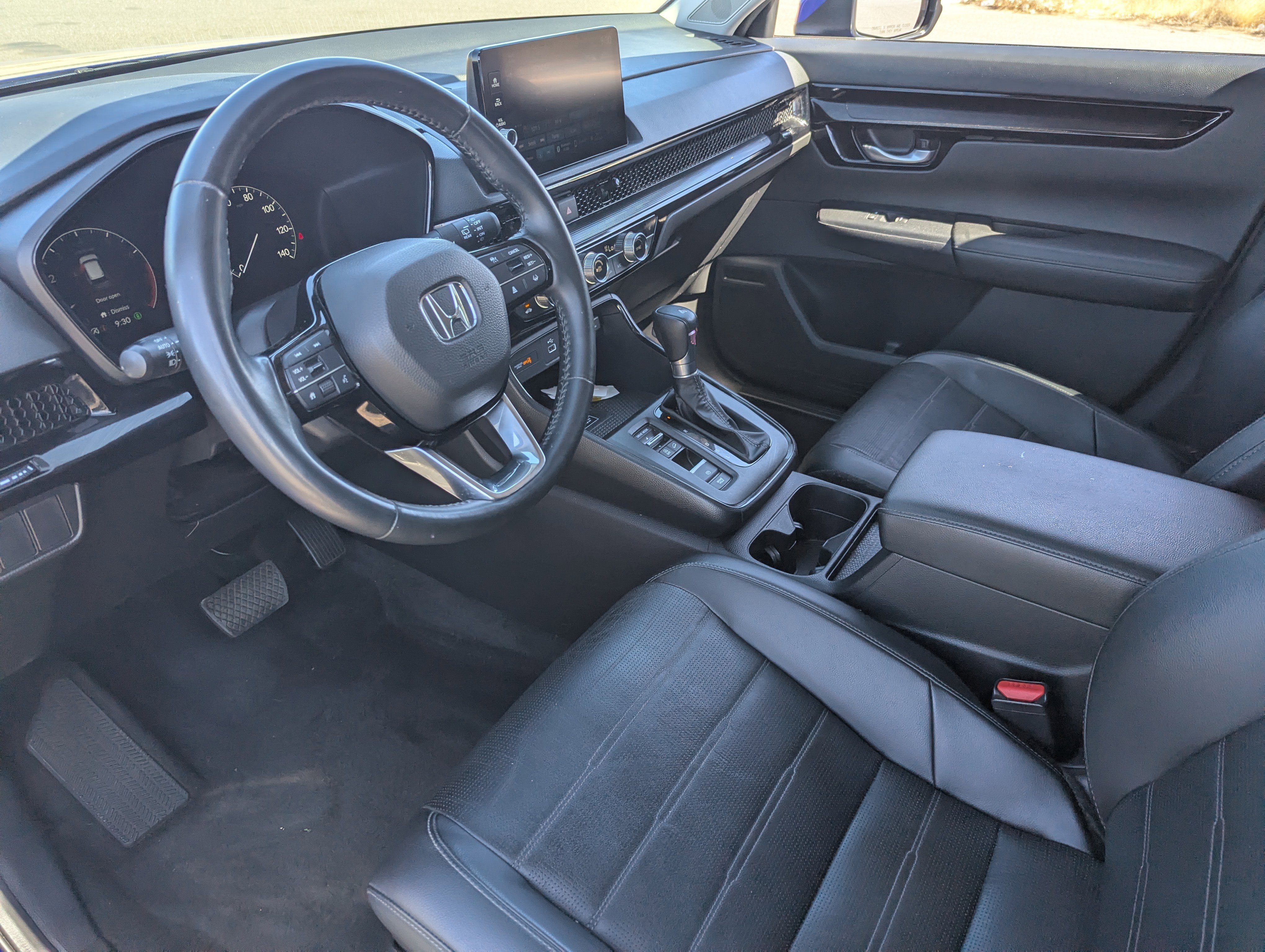 Used 2025 Solar Silver Metallic Honda EX-L image 20