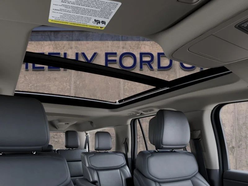 New 2027 Star White Metallic Tri-Coat Ford Active image 22
