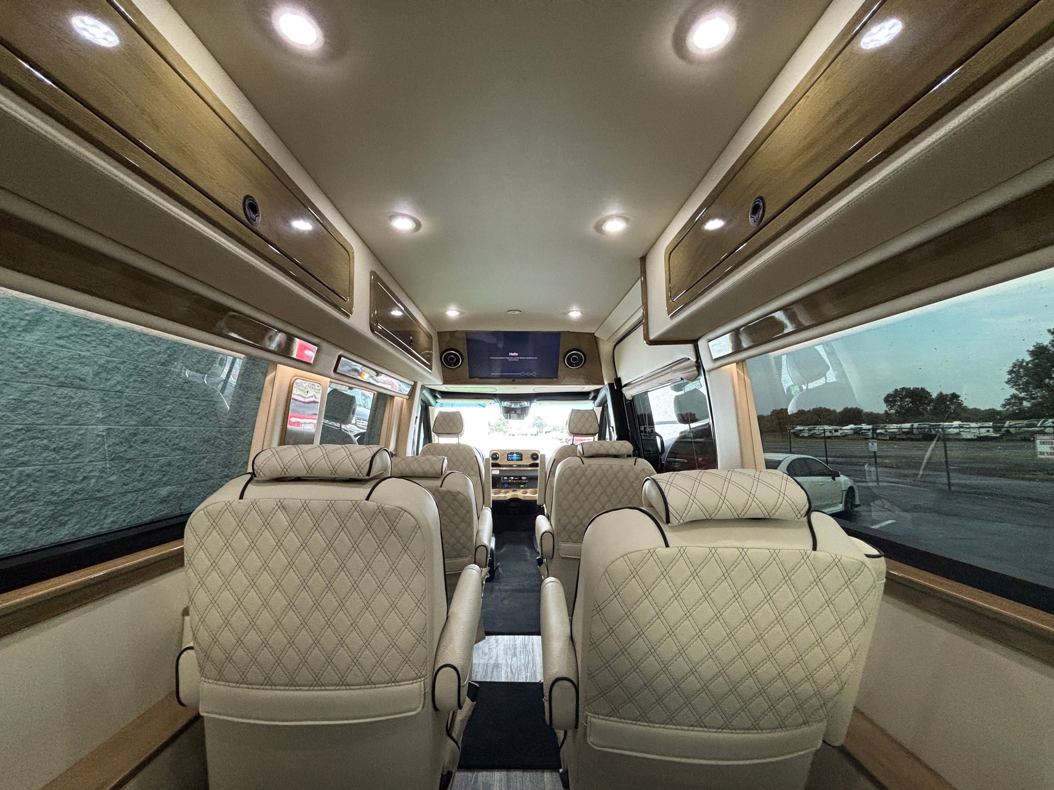 Used 2021 Gray Mercedes-Benz Midwest Touring image 4