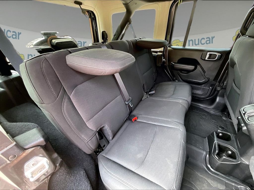 Used 2021 Granite Crystal Metallic Clearcoat Jeep Unlimited Sport S image 15