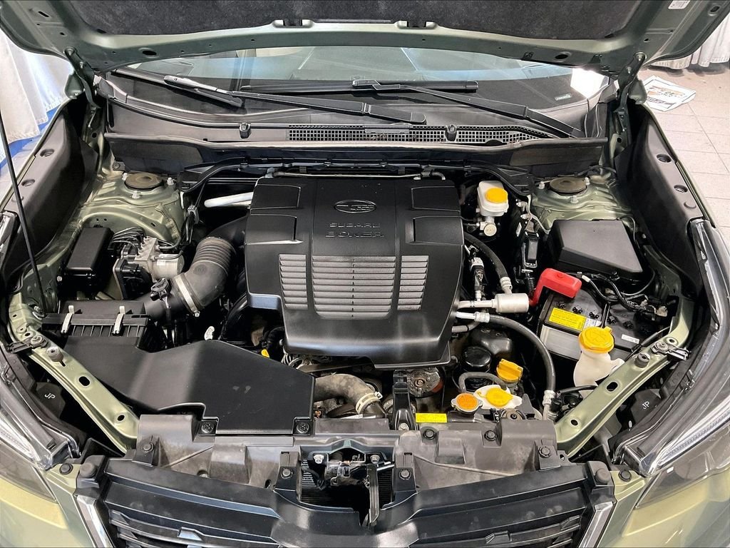 Used 2021 Green Subaru Limited image 31