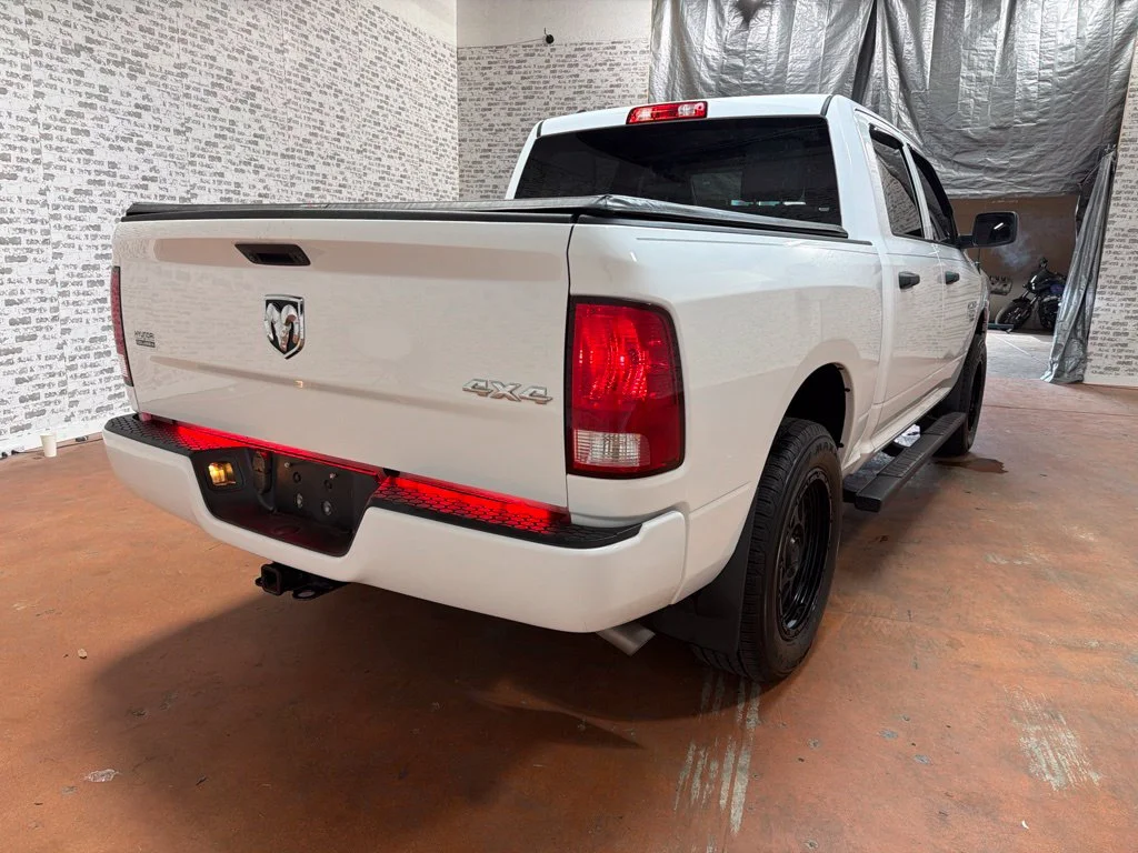 Used 2019 Bright White Clearcoat Ram Express image 7