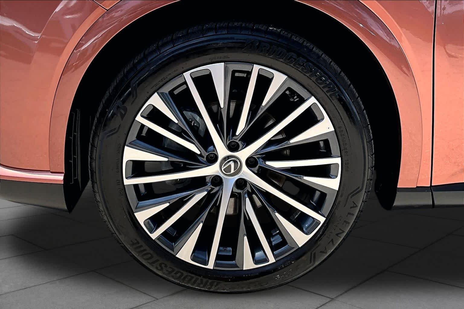 Used 2023 Copper Crest Lexus Premium Plus image 11