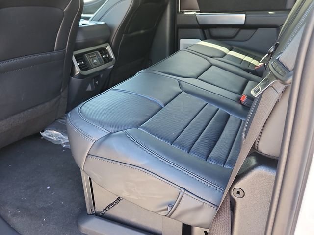 New 2026 Star White Metallic Tri-Coat Ford F-250® Platinum® image 10