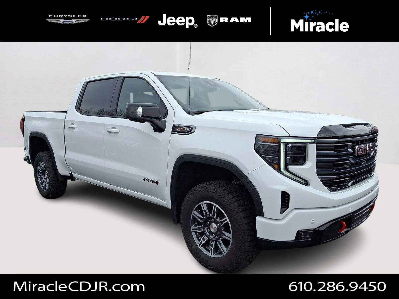 Used 2025 Summit White GMC AT4 image 1