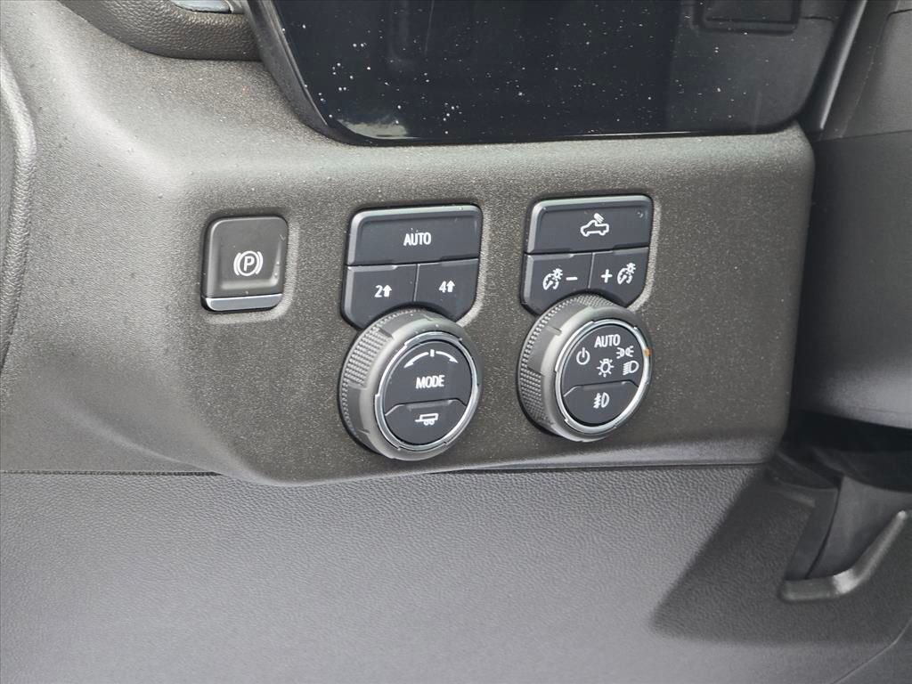 Used 2024 White Chevrolet RST image 8
