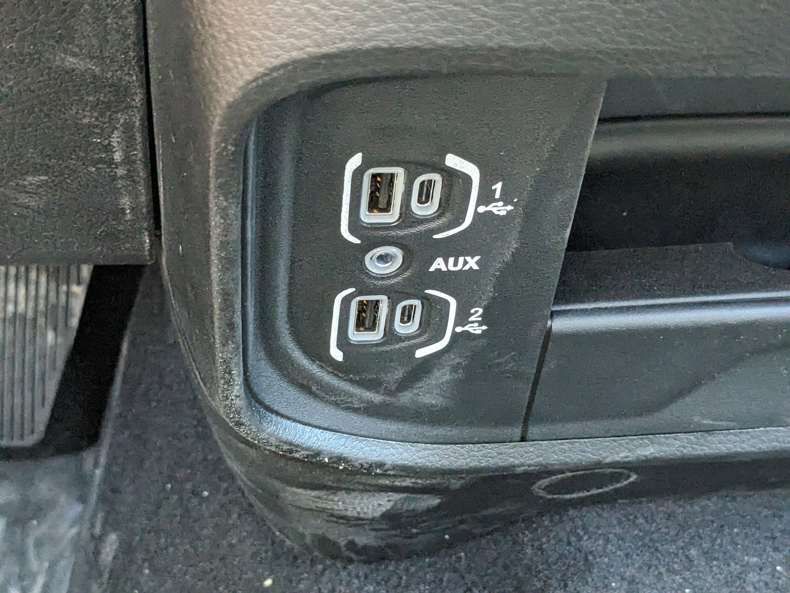 2025 RAM 2500 Tradesman - Photo 28